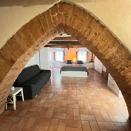 Gli Archi Nel Cuore Di Сиена Экстерьер фото